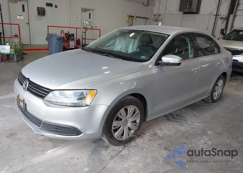 2013 Volkswagen Jetta 2.5L Se из США, поврежденный, VIN 3VWDP7AJ4DM412712